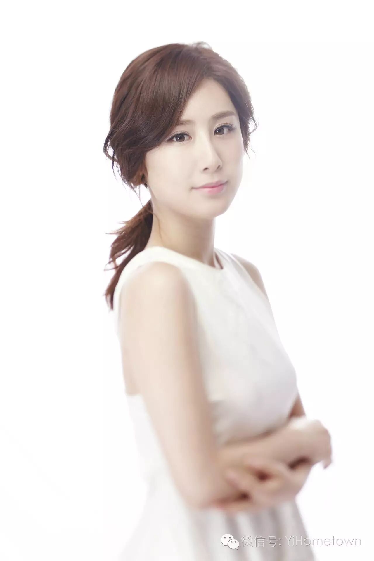 张力尹(Jang Riin)