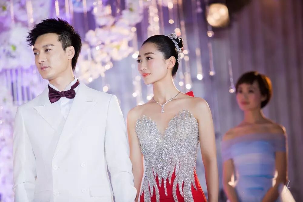 ＂安陵容＂快要生娃啦!怀孕九个月带球做客《拜托了妈妈》-怀孕期