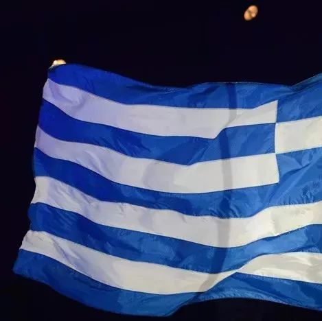 希腊给国民发钱,“债主”为何不痛斥