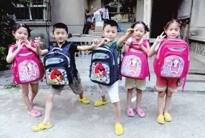 【稀奇】惊!南阳一女子怀孕22周去检查有4胞胎,剖腹产时竟然……医生都傻了!-怀孕期