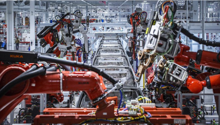 人才、技术和市场等多环节的串联才能推动工业机器人行业的发展与成熟