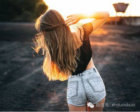 冬天最让人尴尬的事，莫过于：头皮屑！