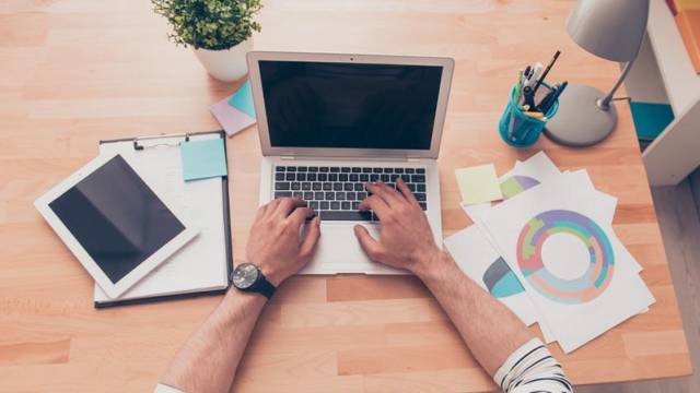 离散制造和流程制造的区别 流程生产和离散制造有显著差异，MES应用也截然不同