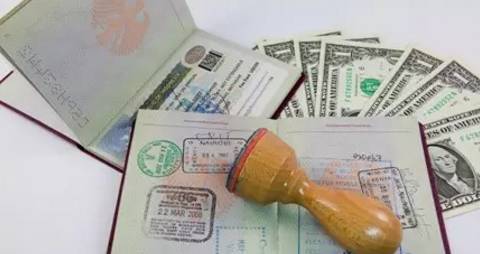 赴美國(guó)生孩子多少錢_赴美國(guó)的生子_有錢人去美國(guó)生孩子