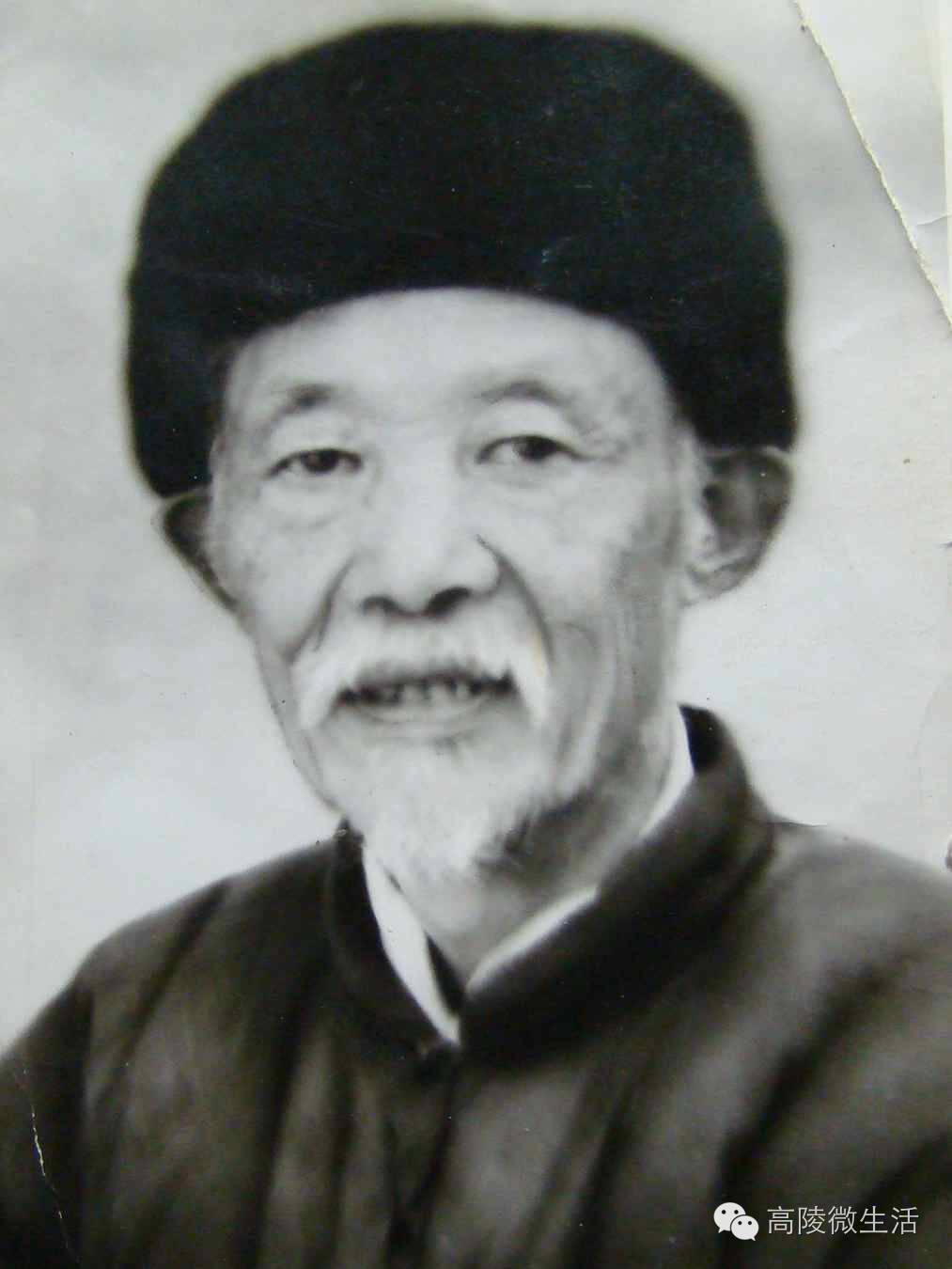 高陵县通远镇灰堆坡村人,1939年从三原考入黄埔军校第七分校,在第十六