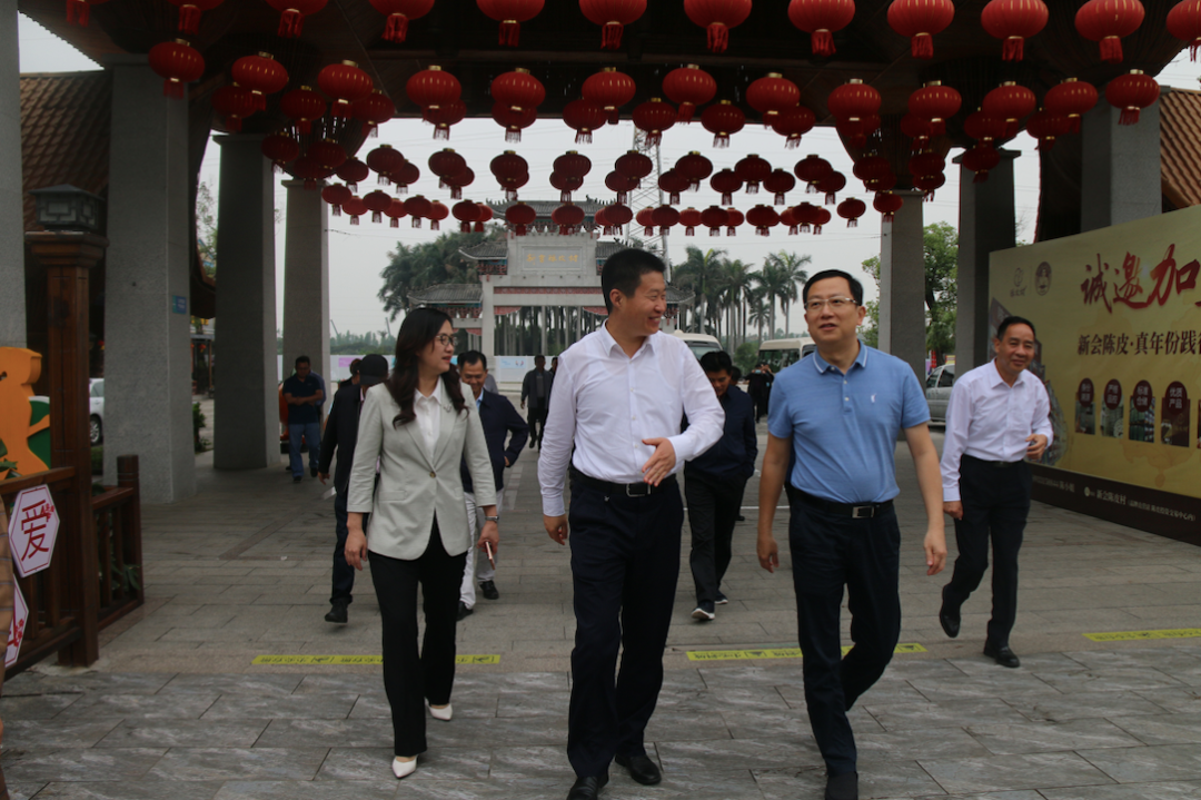 肇庆市委副书记杜敏琪率队到江门市考察学习创建国家