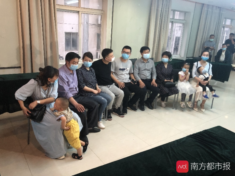 姚策已火化养母发声