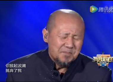 腾格尔倾情演唱《离不开你》 听到最后哭了!