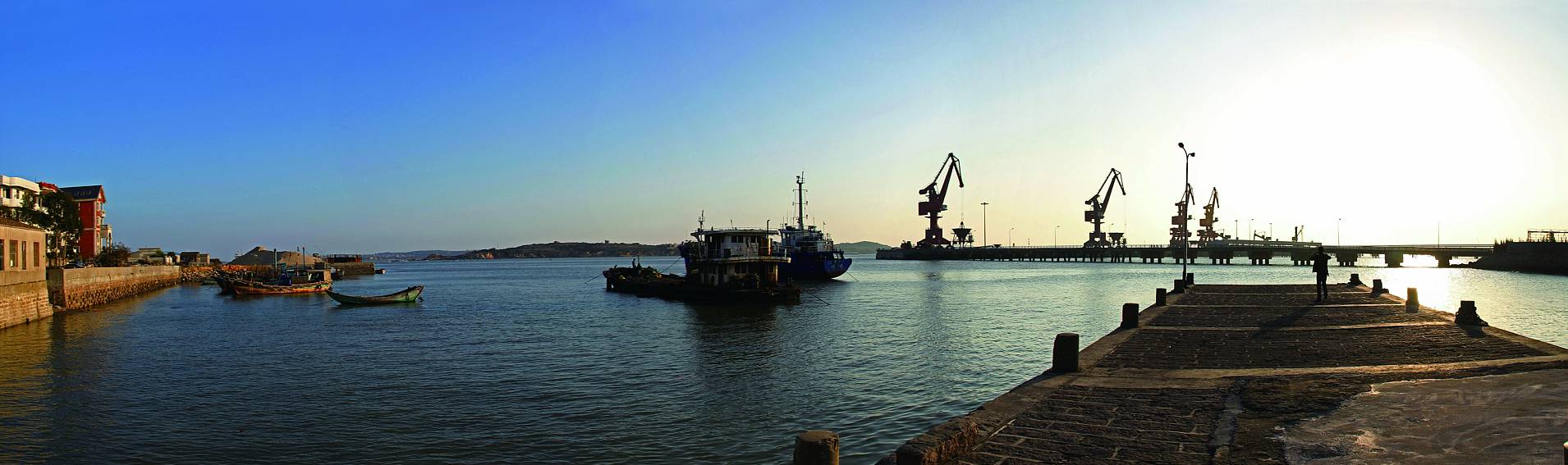 公路、鐵路、軌道交通....濱海新城的交通將這樣四通八達(dá)！