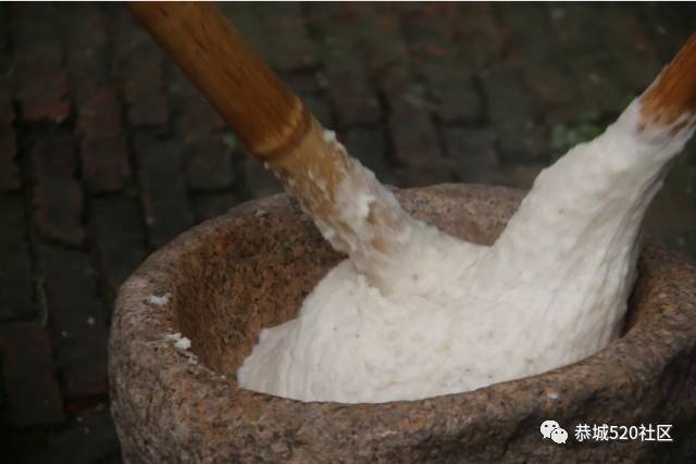 打糍粑，烤糍粑！恭城人你有多久没尝到这久违的味道了？940 / 作者:蒋妹妹啊 / 帖子ID:258014