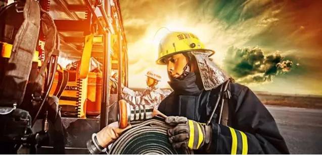 2017年注册消防工程师都考什么?