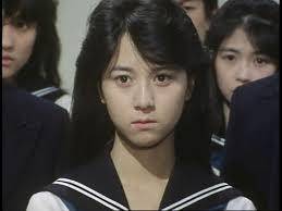 那些穿校服的80年代日本女星们 风华绝代 走过了一代又一代 自由微信 Freewechat