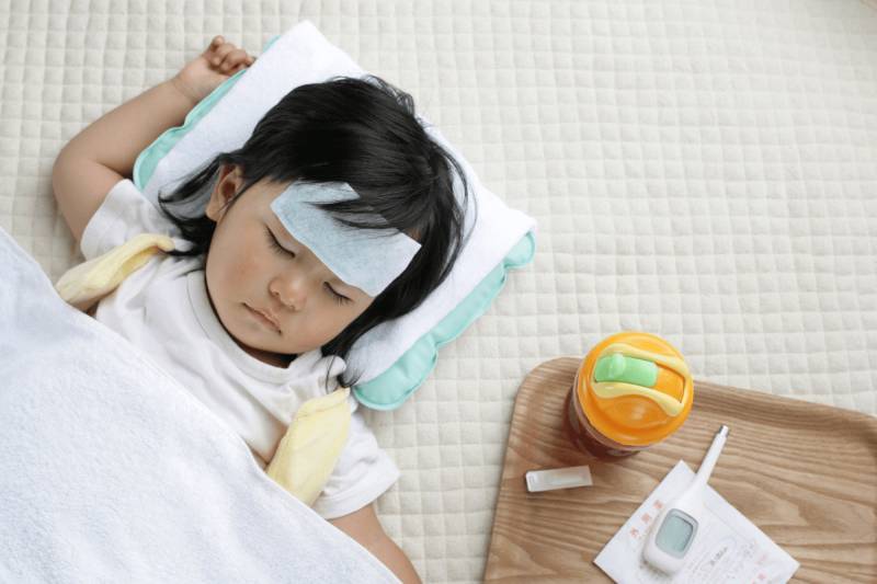 2岁宝宝发烧39度多有轻微抖动怎么办 宝宝高烧惊厥急救措施