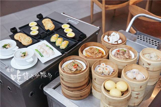 全景模式都拍不完这里的菜，吃完一圈花不了200！(图10)