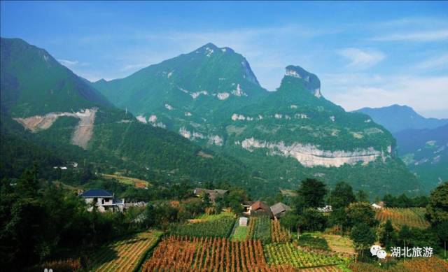 2,宜昌市五峰县采花乡栗子坪村秭归九畹溪镇石柱土家族村与长阳土家