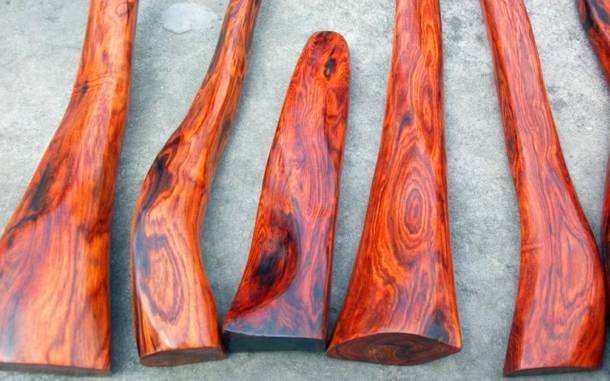 红酸枝、大红酸枝、老挝红酸枝有什么区别？