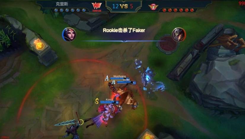 这一刻，我们仿佛感受到了千万迷妹的尖叫