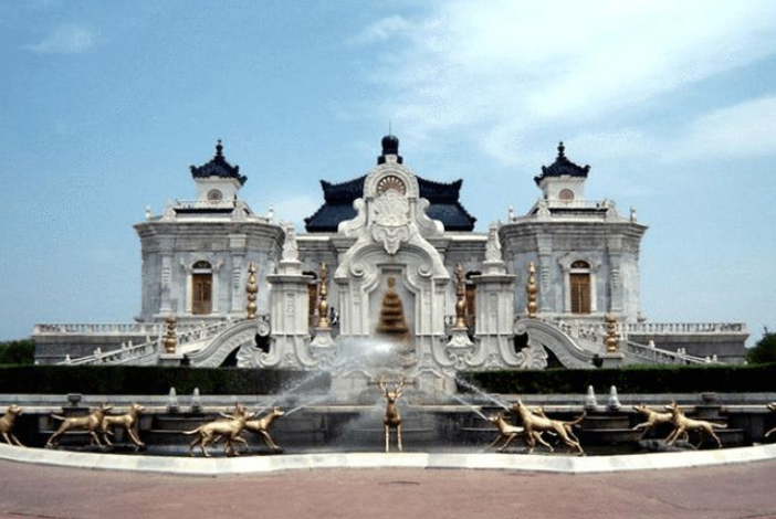 意外发现50000多件文物></p></a> 在第三次修建以后,圆明园就再也没有了这种大