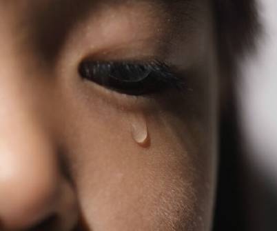 湖南15岁少年撞倒娭毑不逃逸,送伤者入院并24小时照顾;留下怀孕女友和独居父亲,27岁男子跳河前的三个电话丨早安湖南-怀孕期