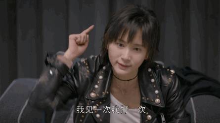 所以曲筱绡为邱莹莹的强出头