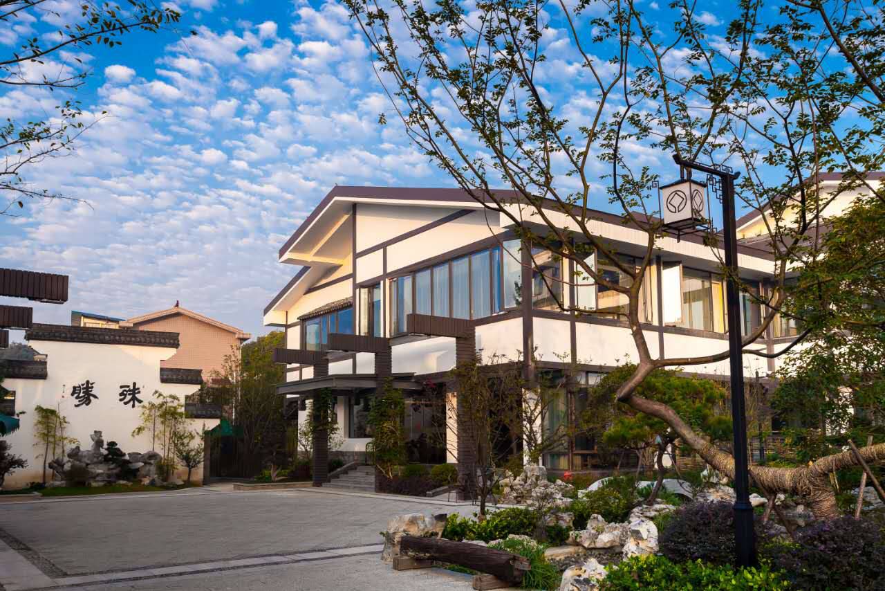 ������Ʒ����ۣ�&ldquo;Ϊ������Ʒ���&rdquo;