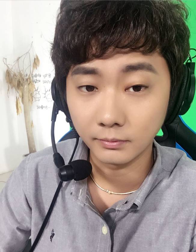 【锐派】专访刘頔:熊猫开播在即 会坚持自己的风格