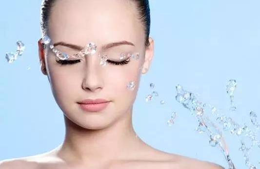 红血丝怎么修复？