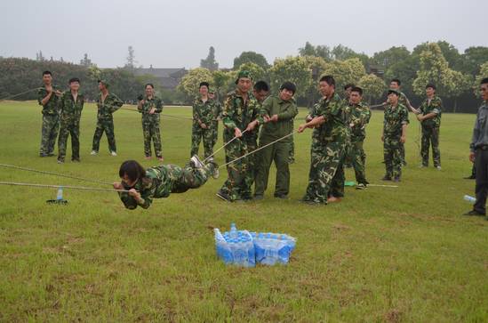 拓展教练证怎么考_拓展教练工资_拓展教练