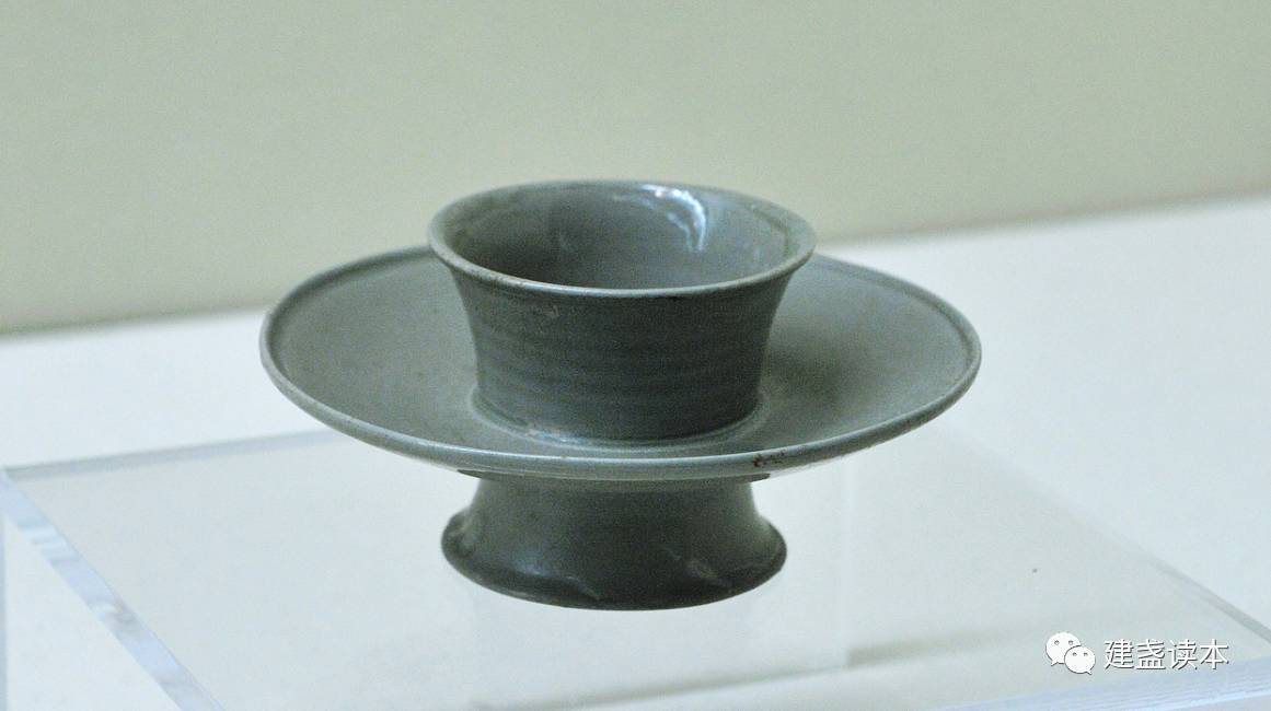 爱盏之人，岂能无茶托，闲聊建盏盏托