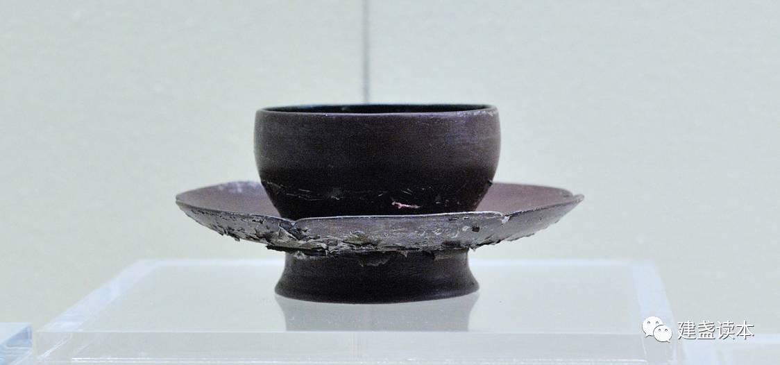 爱盏之人，岂能无茶托，闲聊建盏盏托