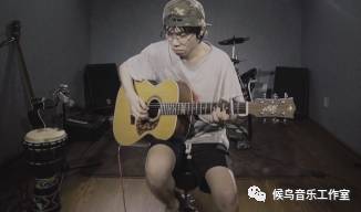 吉他独奏:刻在脑海深处的旋律《李香兰》