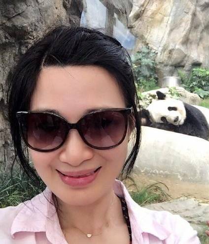 她背叛刘德华,离开豪门却靠低保生活,如今40岁再嫁中国法拉利...