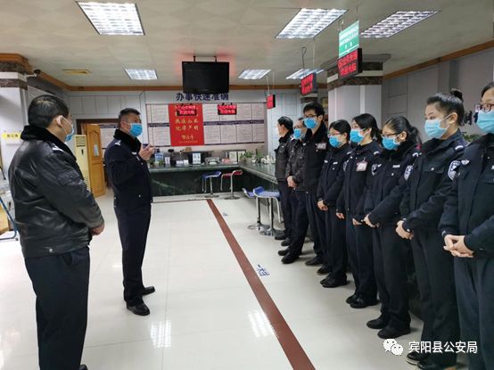 宾阳县公安局城南派出所美女警花林秋萍