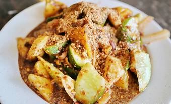 這個富得流油的小國家，竟然是一個中國人建立的！ 歷史 第28張