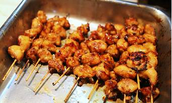 這個富得流油的小國家，竟然是一個中國人建立的！ 歷史 第30張