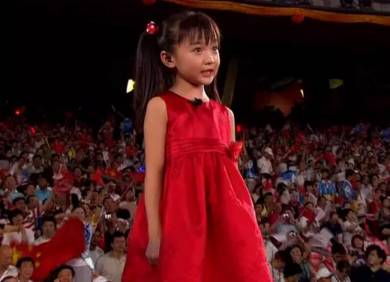 2个因奥运而红的荧星，9年来却奔走着截然不同的童年