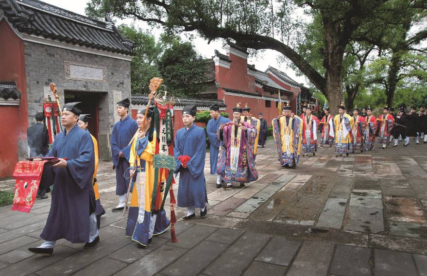 鹰潭龙虎山天师符的道教活动