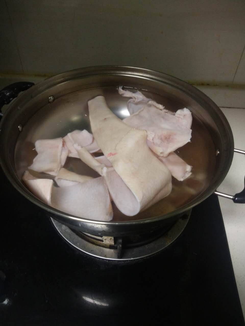 实践《伤寒论》猪肤汤的制作流程