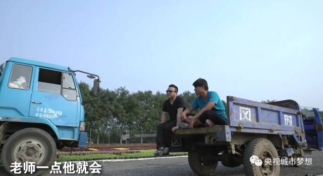 张亚勤简介_张亚勤_百度总裁张亚勤