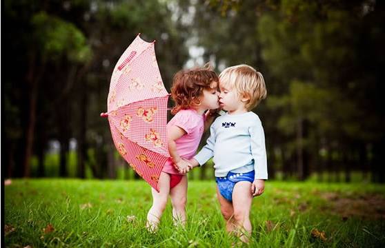 小长假带娃旅行 这样给孩子拍照刷曝朋友圈