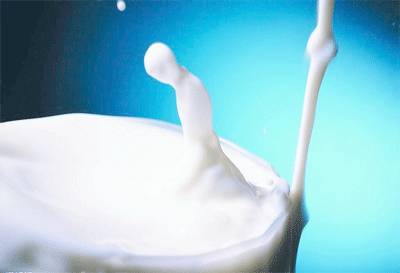 怀孕喝什么牛奶好 酸奶PK纯牛奶