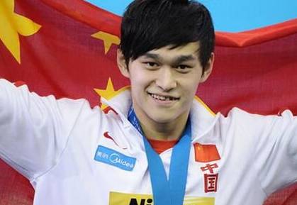 爱笑的人运气不会太差，一招让你拥有一口好牙，笑得更灿烂！