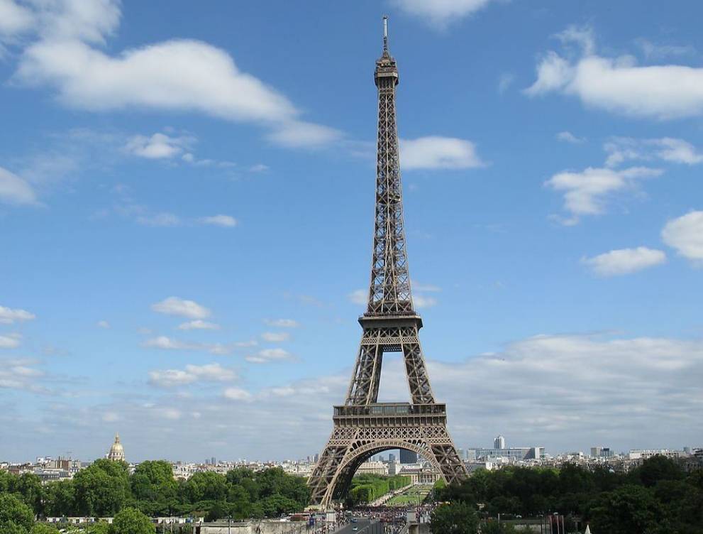 法国文化象征之一,巴黎城市地标之一,巴黎最高建筑物