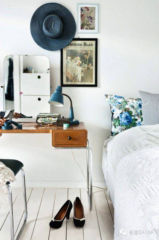 一米白墻就可以造個梳妝臺，從此不用在衛(wèi)生間化妝！