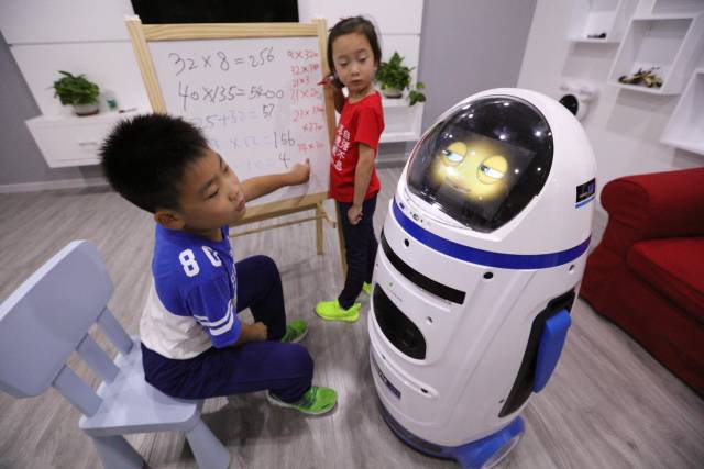 AlphaGo已然独孤求败，通过人工智能解放鉴黄劳动力还会有多久？ 