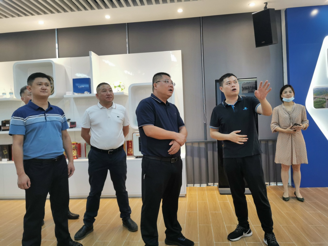 五华县副县长丘武秋到梅州五华番禺大湾区经贸发展中心调研