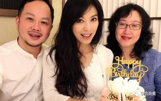不老的香港女神米雪,61岁的容颜照样秒杀大批少女.