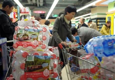 3000万美国人正在喝有毒自来水 严重水污染在蔓延