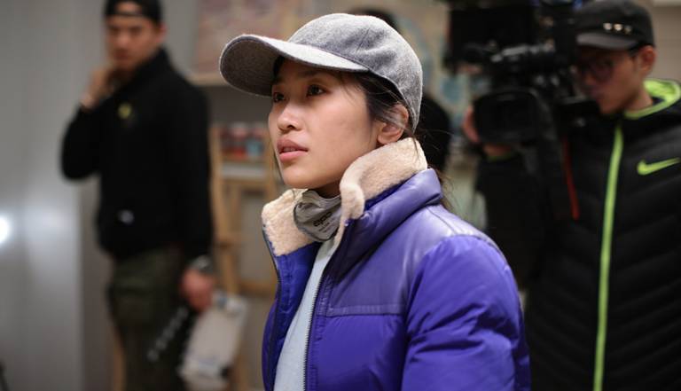 福利|请你提前去看张艺谋女儿拍的《28岁未成年》