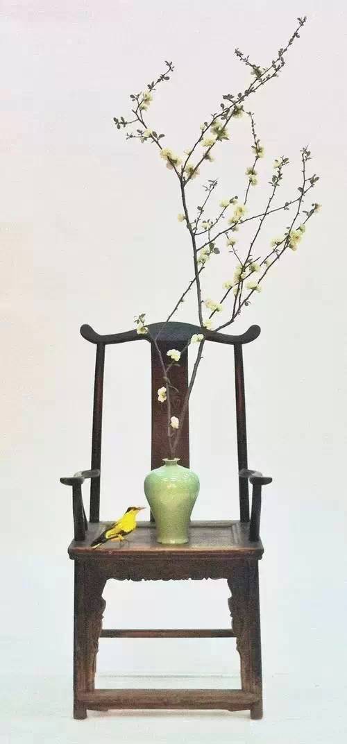 人生不满百，入座近五十 / 红木家具，久坐必有一禅！